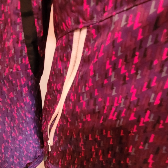 Columbia Double Layer Interchangable Purple/Pink Patterned Snow Sports Jacket - Picture 3 of 10